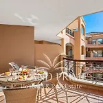 Stunning Seaside In Heated Pool Complex En411 דירה