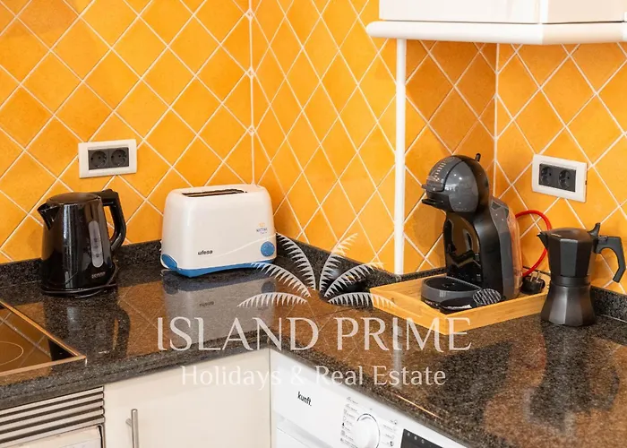 Apartament Stunning Seaside In Heated Pool Complex En411